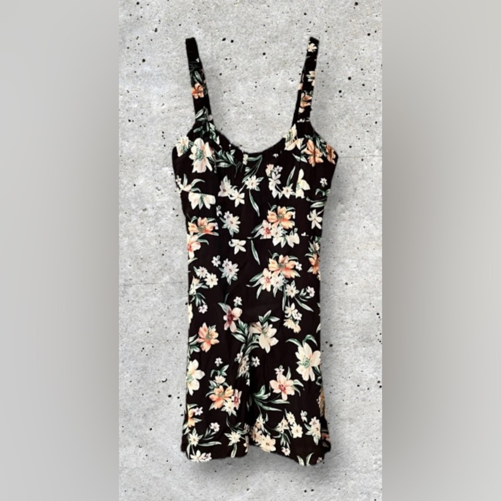 NWT Lumiere Floral Chic Fit & Flare Mini Dress